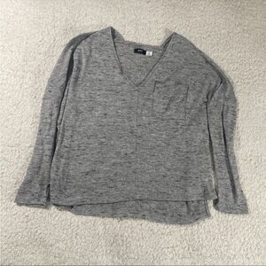 Bdg v neck sweater small
